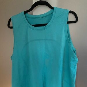 Lululemon Tank Breathable, Jade Green color, Full length